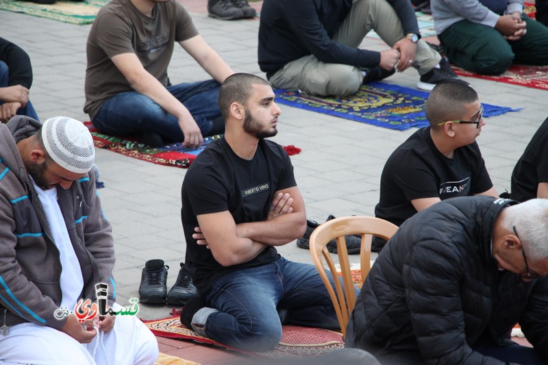 فيديو: شعائر  صلاة  وخطبة عيد الفطر  من مسجد صلاح الدين والشيخ اشرف عيسى يؤكد : حال مجتمعنا لا يُبشر بخير ... العنف والجريمة احتلا عقول شبابنا لبعدهم عن دينهم       